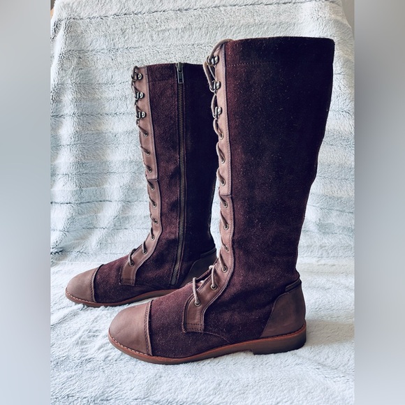 Olukai Kaila lace-up boot - Picture 2 of 10